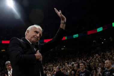 OVO JE BILA LUDA UTAKMICA: Žoc nije krio zadovoljstvo nakon pobede, ali i zabrinutost izdanjima pojedinih igrača!