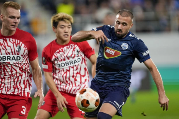 TSC NIJE IZDRŽAO: Frajburg promarširao Bačkom Topolom