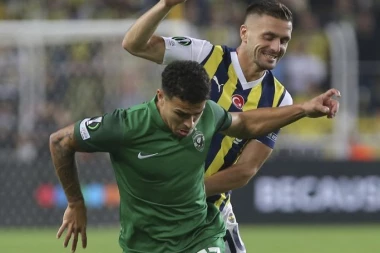 LIGA KONFERENCIJE! Tadić i Fener NE GREŠE! Premijerligaš UBEDLJIV u Holandiji! (VIDEO)