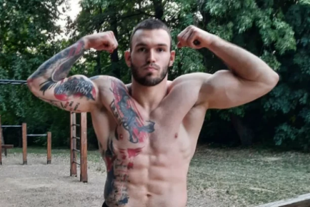 NIJE ZA DAME SA SLABIM SRCEM! Marko MMA u nikad vrelijem izdanju, isplivala PRIVATNA FOTOGRAFIJA!