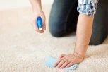 ZA 10 MINUTA BIĆE KAO NOV: Očistite tepih kao profesionalac BEZ iznošenja napolje i pranja