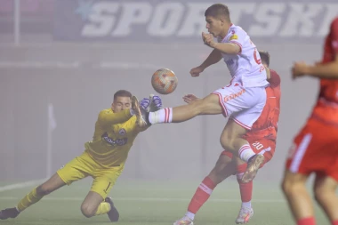 OD GOTOVOG, UMALO VERESIJA: Zvezda brzo povela, pa strepela - problemi šampiona u defanzivi se nastavljaju! (VIDEO)