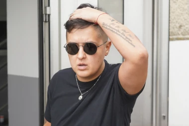 ZAMISLI DA DOBIJEM DEVOJČICU, ŠTA BIH RADILA! Kuma Marije Šerifović priznala čega se pevačica plašila, pa otkrila da NOĆIMA NE SPAVA!