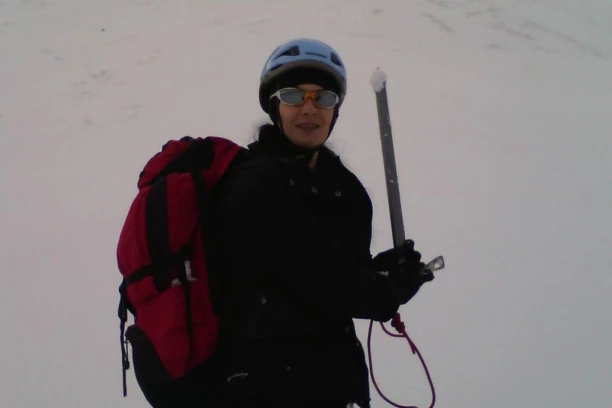 POGINULA PROFESORKA KLAVIRA NA PLANINARENJU: Nesreća kod Petrovca na Mlavi!