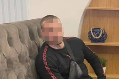 NOVI DETALJI PUCNJAVE U OBRENOVCU! Policija našla KRVAV automobil ranjenog mladića - upucan sa četiri hica!