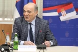 Ministar Krkobabić potpisuje ugovore za još 120 kuća na selu
