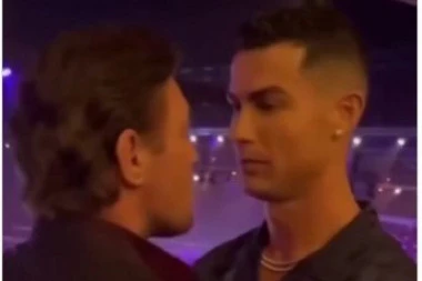 POGLEDI SU SVE REKLI! Kristijano i Konor OČI u OČI! Uneli se jedan drugom u FACU, a onda... (VIDEO)