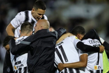 PARTIZAN KAO FURIJA U NASTAVKU: Trio stranaca doneo crno-belima ubedljivih 3:0 protiv Voždovca!