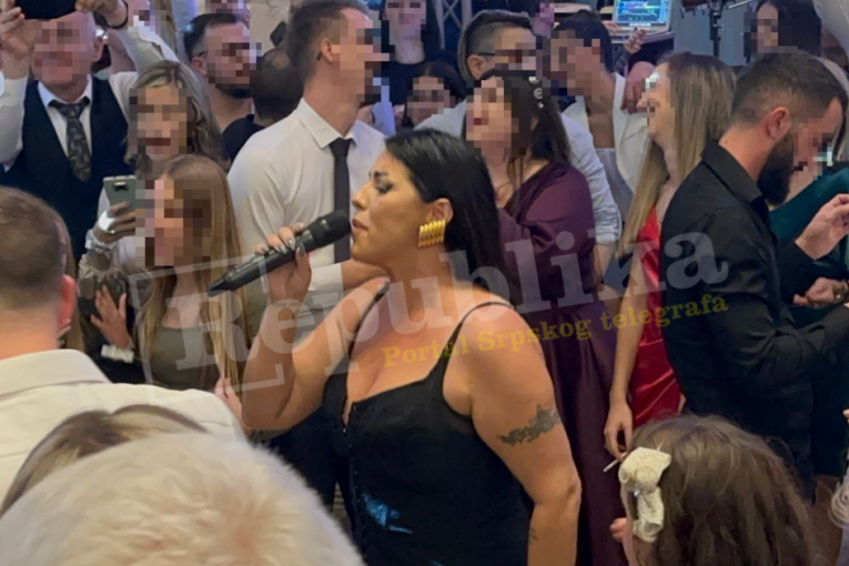 Seka Aleksić se opet ugojila