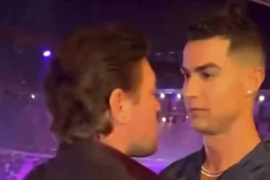 RONALDO GLEDA I NE VERUJE: Ludak Mekgregor mu se UNEO U LICE, svi su gledali šta će se desiti!