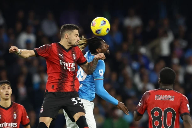 SPEKTAKL NA "MARADONI": Napoli poništio simultanku Žirua! Jović umalo asistent