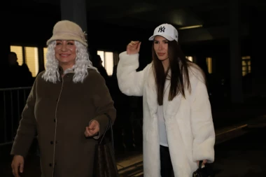 Vesna obećala, pa ispalila ćerku za koncert  Nikolija ne zna da peva narodnjake