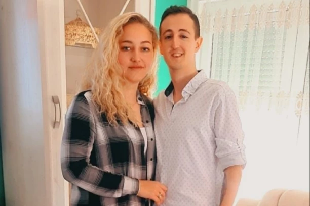 OVE DETALJE O PREMINULOM SINU BOSANKE PEVAČICE NIKO NIJE ZNAO: Iza sebe ostavio suprugu, nisu dočekali ni prvu godišnjicu braka!