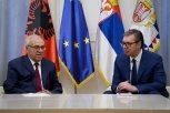 "OJAČANO POVERENJE IZMEĐU DVA NARODA" Vučić primio u oproštajnu posetu ambasadora Albanije Iljira Bočku