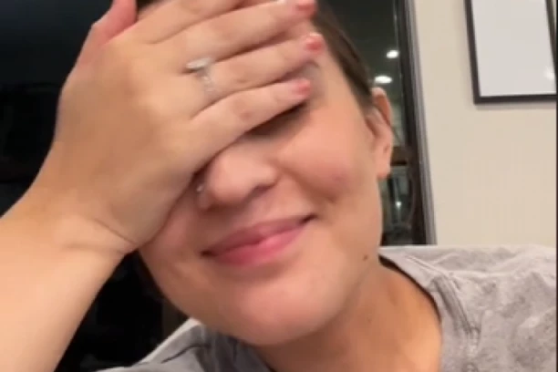 ZA NOĆ VEŠTICA JE POKUŠALA DA MASKIRA SVOJE BLIZANCE U MUMIJE: Nije joj pošlo za rukom, jer liče na NEŠTO što ni u najluđim snovima nije želela! (VIDEO)