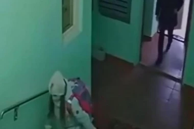 DEVOJČICU (9) PROGONIO JEZIVI MUŠKARAC:  Snimak otkriva horor koji je preživela! (VIDEO)
