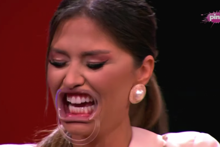 Ana Radulović Amidži šou