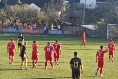 "ŠESTICA" VREDNA PRVE POZICIJE NA TABELI: Pogodak "Štrumfa" šlag na torti odlične partije fudbalera Mladosti!