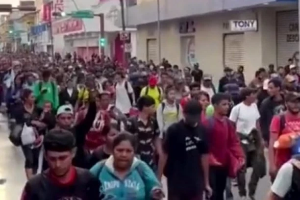 NA JUGU ZEMLJE NESTAO GRAD! Narod preko noći u autobusima i kamionima napustio svoje domove, država u neverici šta se dogodilo