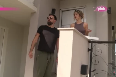 POKAZALA MAĆEHU I OCA, A SA MAJKOM NE PRIČA! Milica Pavlović otkrila sve o narušenom porodičnom odnosu! (GALERIJA)