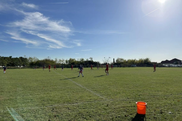 KOMBINOVANI SASTAV OSTVARIO BITAN TRIJUMF: 27. Oktobar sa nova tri boda nastavlja borbu za sam vrh tabele!