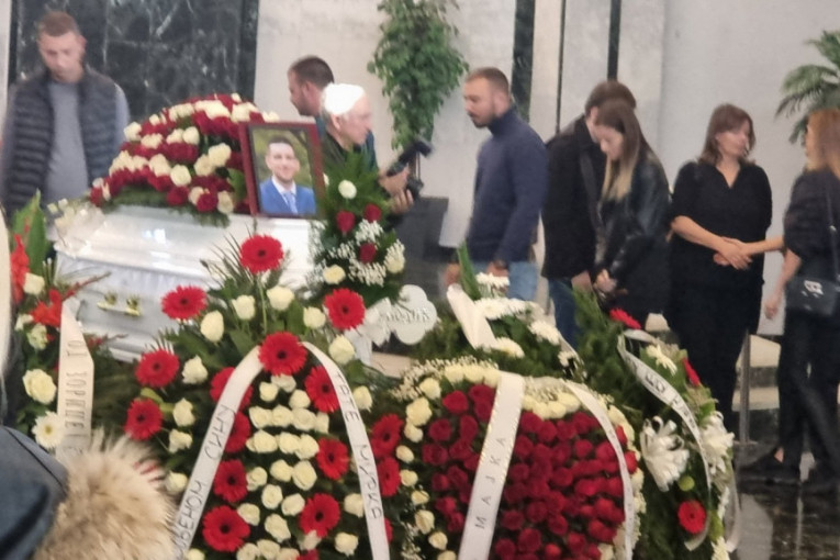 Sahrana Aleksandra Kodića