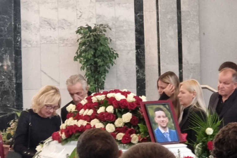 Aleksandar Kodić, opelo