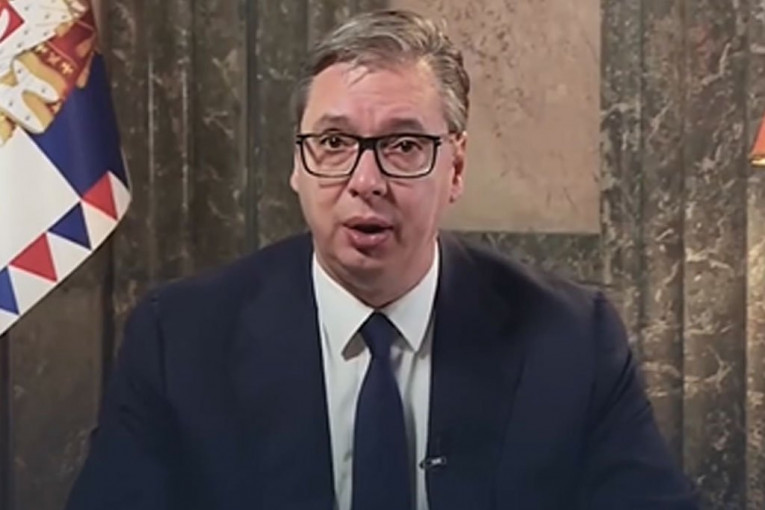 VAŽNA PORUKA PREDSEDNIKA SRBIJE! Živimo u vremenu kada je neophodno da svi budemo ujedinjeni!(VIDEO)