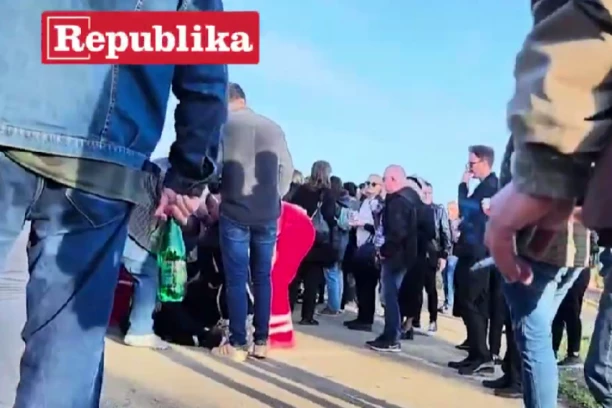 ŽENI POZLILO NA SAHRANI ALEKSANDRA KODIĆA: Hitna pomoć iste sekunde reagovala!