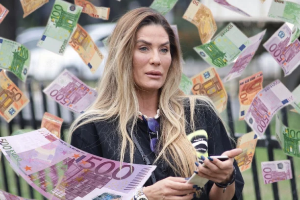 ANA ĆURČIĆ UNOVČILA PRVI KUĆNI SNIMAK: Zadrugarka sve naplatila, fanovi gledaju i ne veruju!