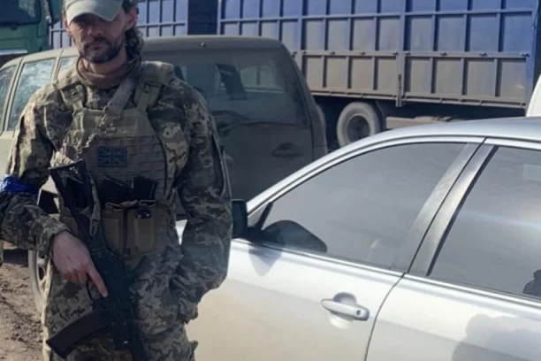 BRITANAC RATOVAO NA KOSOVU, PA LIKVIDIRAN U UKRAJINI: Snajperista kog su Rusi ubili pre nekoliko meseci predosetio SVOJ KRAJ? (FOTO)