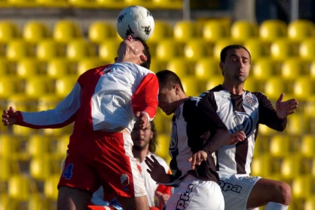 NIŠTA OD ANGAŽMANA? Nekadašnji reprezentativac u poslednjem trenutku promenio odluku - vraća se korenima!