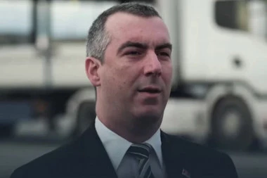 Orlić: Srbija ne krije da nabavlja razna sredstva za vojsku kako bi čuvala mir