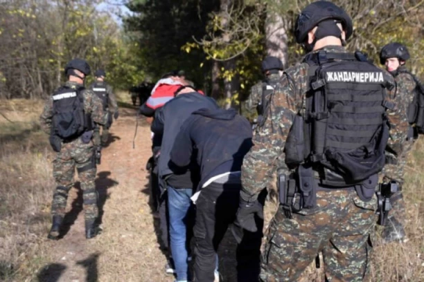 UHAPŠEN SUBOTIČANIN ZBOG KRIJUMČARENJA LJUDI I TRGOVINE DROGOM: Određen mu pritvor do 30 dana!