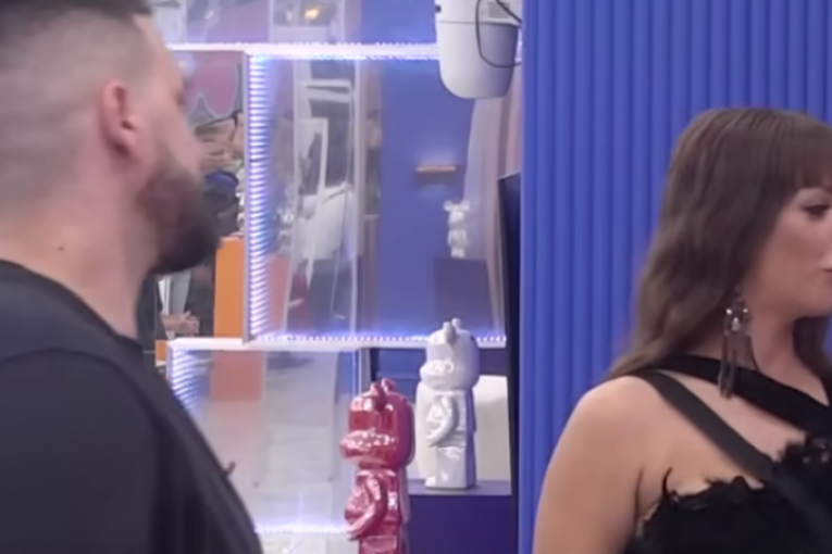 Miljana Kulić i Zola Elita Pitanja novinara