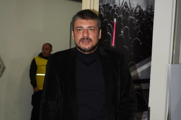 NAJVEĆA INTIMA ANDRIJE KUZMANOVIČA OBELODANJENA: Ovo javnost nije znala o glumcu!