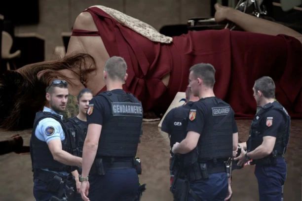 DVOJE DECE SE UBILO ZBOG TIKTOKA: Tragedija u zemlji! Evo šta su njihove neutešne porodice sada uradile