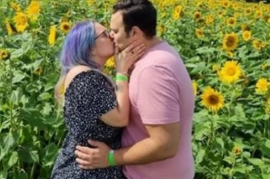 "NAGOVORILA SAM MUŽA DA ME PREVARI ZA DAN NAŠEG VENČANJA": Ovaj par tvrdi da je OVO ključ svega, iako su ih se i roditelji ODREKLI zbog toga!