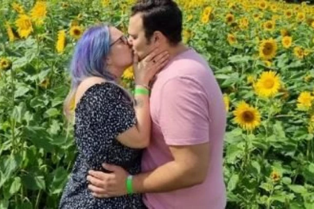 "NAGOVORILA SAM MUŽA DA ME PREVARI ZA DAN NAŠEG VENČANJA": Ovaj par tvrdi da je OVO ključ svega, iako su ih se i roditelji ODREKLI zbog toga!