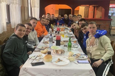 NAVIJAČI SU PREPOZNALI VAŽNOST MEČA: Sloga u odličnom raspoloženju ide na noge lideru u sledećem kolu!