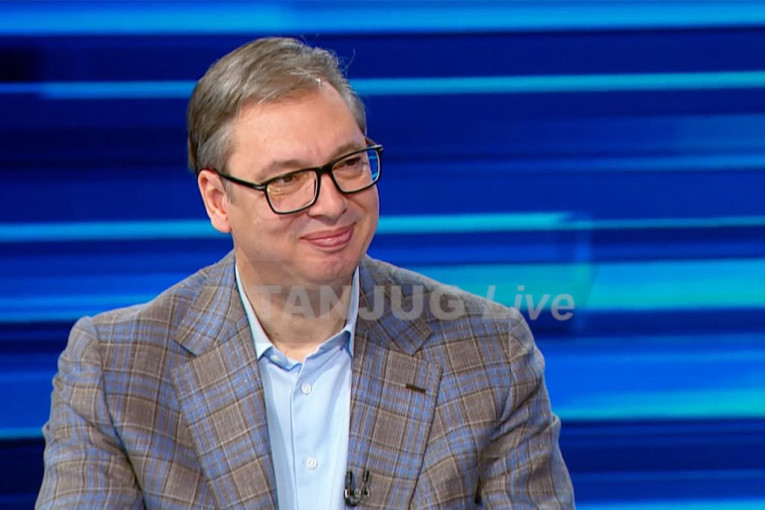 "NEĆU NIKAD POTPISATI NEZAVISNOST KOSOVA"!  Vučić: Napadom na moju porodicu prešli su sve granice, OVO SE NIKOME NE RADI!