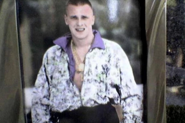 KNELE JE RULET IGRAO SA PIŠTOLJEM NA STOLU, OTKRIVENO NA KOJI BROJ JE SVE STAVLJAO: Nikada nije gubio, a OVIH pet reči je neprestano ponavljao!