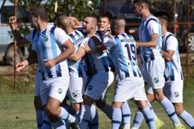 POTERA ZA LIDEROM SE NASTAVLJA: Sastav iz Runjana i dalje deli lekcije - Krajišnici položili oružje pred ekipom Budućnosti!