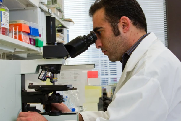 OVAJ KUĆNI TEST OTKRIVA RAK: Pokazuje BOLEST u ranoj fazi i omogućava lečenja na vreme, potrebno je JEDNU stvar da uradite!