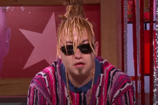 RASTA SE RASPLAKAO USRED EMISIJE: Kroz suze progovorio o BEŽANJU sa Kosova, sve je GORELO!