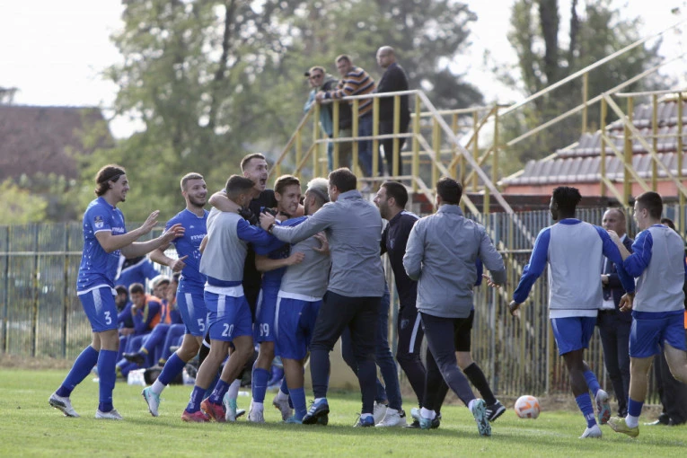 PRVI PORAZ NOVOSAĐANA NA DOMAĆEM TERENU: Derbi začelja tabele pripao gostima iz Gornjeg Milanovca! (FOTO GALERIJA)