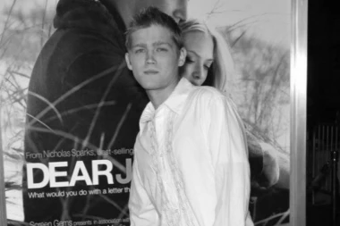 POZNATI GLUMAC PREMINUO U CENTRU ZA ODVIKAVANJE: Uzrok smrti obavijen misterijom!