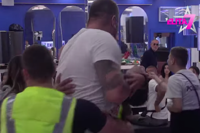 Janjuš i Predsednik sukob Elita