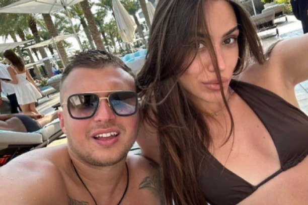 KARIĆEVA DEVOJKA IZMEZUBLJENA, NE VERUJE ŠTA JOJ JE PRIREDIO: Zabranila mu ulazak u Elitu, pa dobila neviđenu KONTRU!