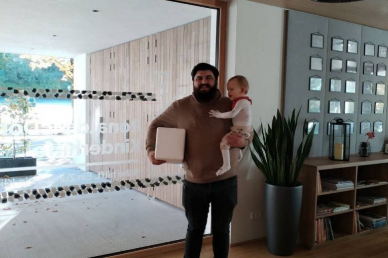 Viktor sa tatom u bolnici u Salzburgu